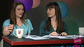 dana and samantha interview jelena jensen backstage