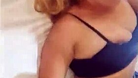 Feliz Navidad Cuckold Pam Hotwife Colegiala Sin Condon Follando Frente Marido