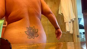 Mistress Danie Showers In Pcb With Intense Voyeur Vibes