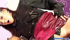 Strapon Femdom Bukkake Fucks Euro Lesbian!