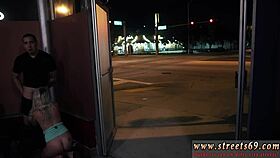 Rožná 18+ Valerie White potrestaná ako otrokyňa nôh