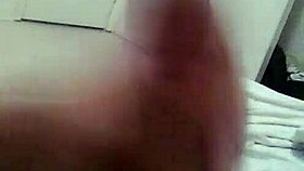 Watch this amateur guy stroking his cock for a huge cumshot 😈