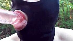 i slave masturbatin in forest