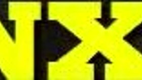 Couple amateur égyptien partage moment intime maison