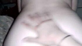 Girlfriend wants double penetration with friend 😈