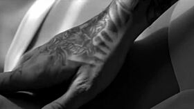 Lana Del Rey Sings Blue Jeans