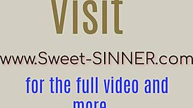 誓うよ、このジム美女が熟チンを吸うのはワイルドだ