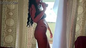 brunette latina playing with big cock homemade