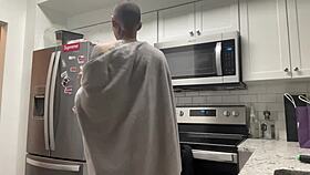 Young 18+ Thug Twerking Elle Edition Close Up