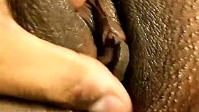 Desi girlfriend pussy fingered closeup with loud moaning