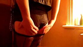 Goddess Audrey Horn twerking her divine ass for you