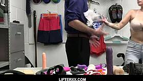 i'm indica flower, big tits teen, and my pussy got plown wildly