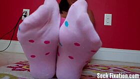 smell my perfect white socks 😍