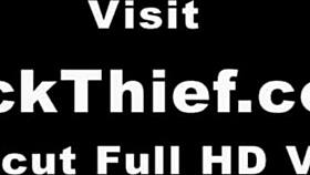 Polis Hırsızı Yakalar ve Eğilmiş Köpek Pozisyonu Sikerek Cezalandırır?