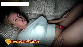 Chaturbate webcam show 2 Disember ada aksi anal liar dan pancut air, penonton suka paparan tetek besar