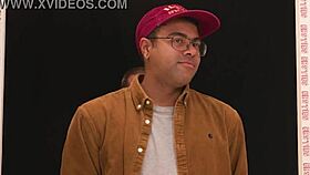 tinder date leads to blowjob?