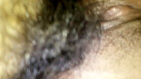 look how she gets wet 😏