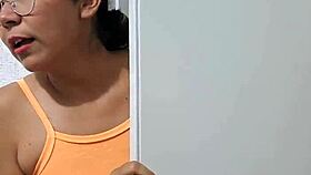 I welcom the new neighbr with latina teen pussy