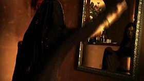 this good looking bollywood girlfriend gives amazing blowjob and handjob 😘