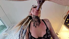 Bela Com Dreadlocks - Hot Deepthroat E Doggystyle Fodendo Ate Creampie