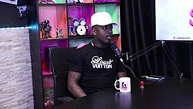 the woman told his mother that the son did porn and had a funk career - jefao oficial