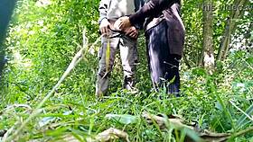 Fat milf flashes her hairy cunt in the park 😈