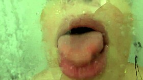 soraya carioca bathing with camera provocation