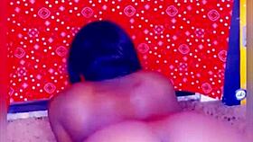 who wants to grab my ebony big ass now