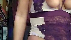 Brunette wife Mandeezy4u2 discovers her ideal partner