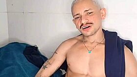 Brendo Vilhena Aliviando Na Cama With Hardcore Masturbation