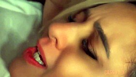 eu não vou resistir, vou dar o cu para esse pauzudo no cassiflix 😈