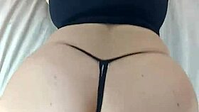 Especial de halloween bruja latina infiel se deja sin condon por el jefe de su marido le encanta la verga