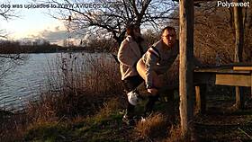 湖边公共口交和肛交，嘿？