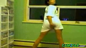 webcam girl bathing in the shower 😍