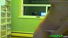 webcam girl bathing in the shower 😍