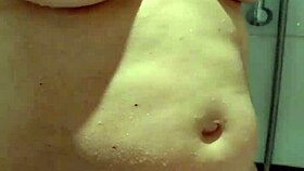 Amateur Couple Enjoys Homemade Shower Bathing In Hotel