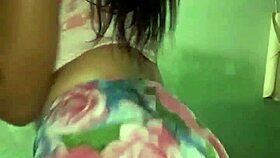 Dancing Funk 9: Brazilian Teens in Action?