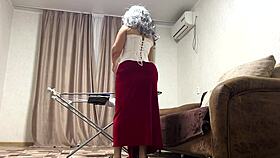 He pounds old milf's stretched anal ass hard 😏