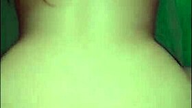 Mondd, ez anál szex a legjobb barátom madrastrájával?