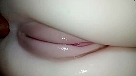 18+ 틴의 꽉 조인 엉덩이에 깊숙이 넣는 스릴, 순수한 황홀함