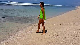 Amateurs engage in passionate sex on paradise beach