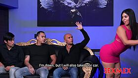 big booty girl pays with her body in sexmex scene