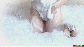 遥香大沢の毛深いマンコでセクシーソロ誘惑！