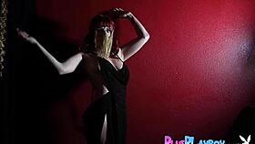 Big Ass Teens Posing