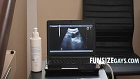 Twink menjalani pemeriksaan perubatan oleh doktor di hospital