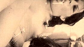 Vintage threesome fun 😏