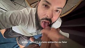 homem barbudo chupa 41 paus em mamada completa no red
