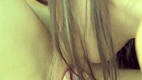 pussy licking lesbian lovers kiss to orgasm