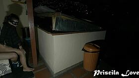 Does My Girlfriend Want Sex In The Gazebo?