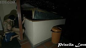 Does My Girlfriend Want Sex In The Gazebo?